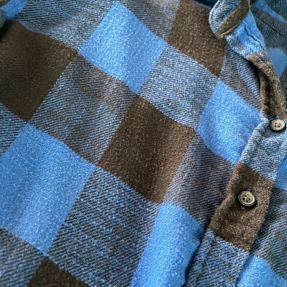 🦅 AEO Amazingly Soft Boyfriend Plaid Button Up - Picture 6 of 9